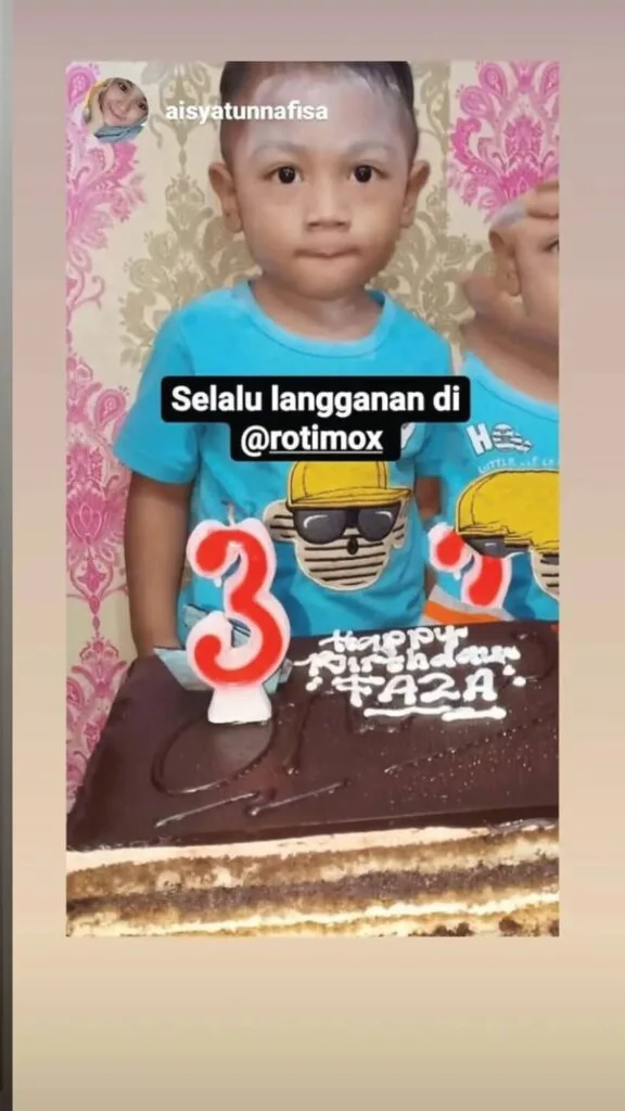 kue-cake-ulang-tahun-custom-tart-bakery-dessert-cookies-surabaya-roti-mox-testimoni (1)